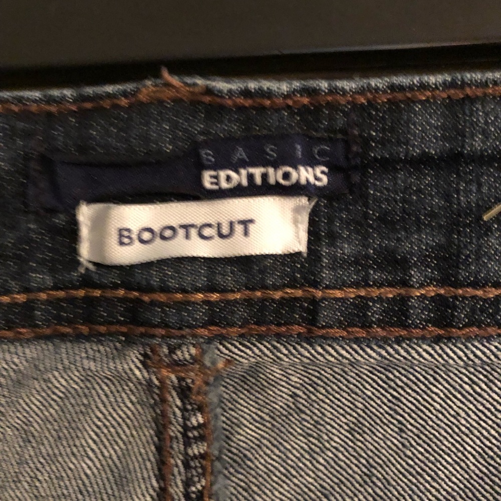 Boot cut jeans - Picture 2 of 3